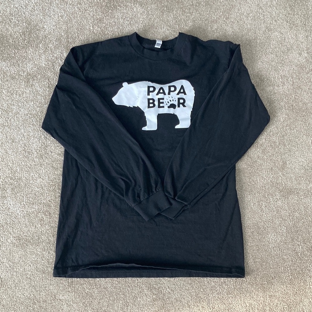 3/$30 🐻 Papa bear long sleeve